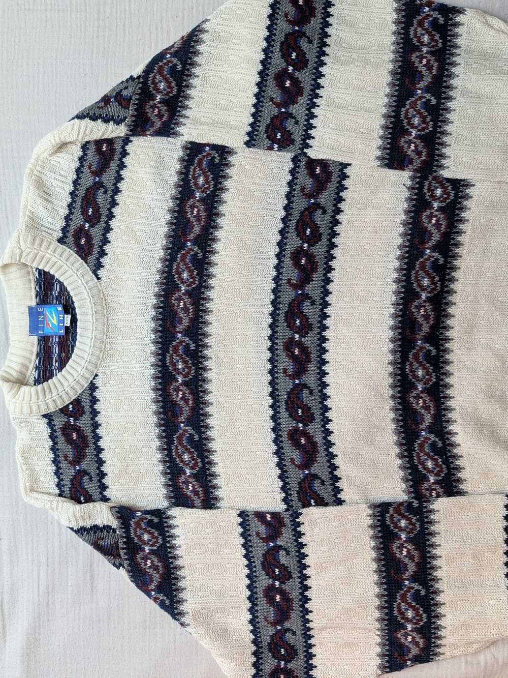 vintage Fine Line brand geometric crewneck sweater